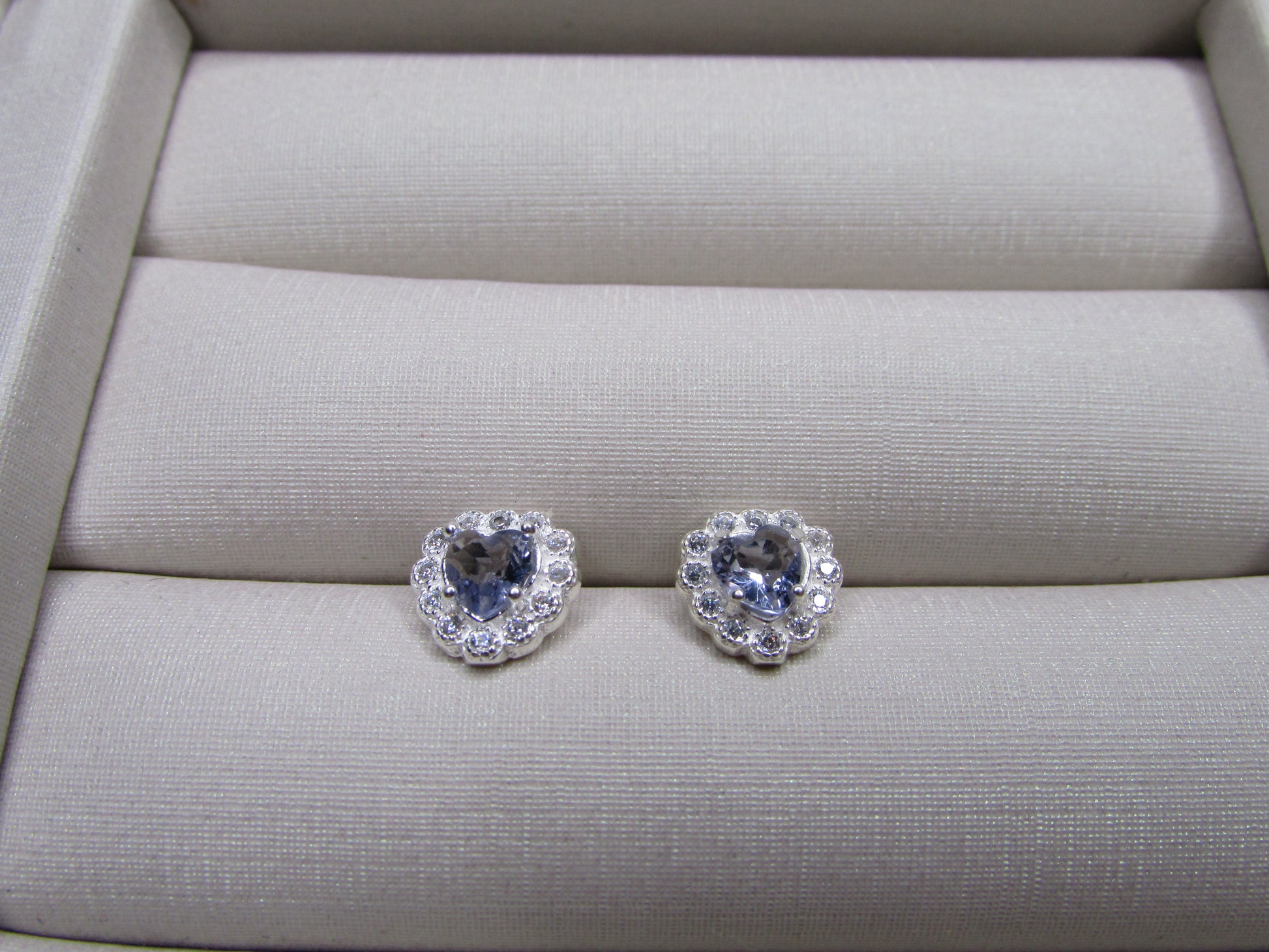 Conjunto Zirconia Lilas Coração