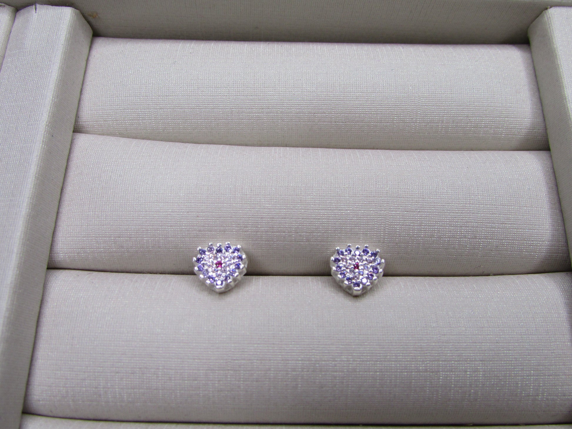 Conjunto Mini Coração Cravejado Rosa e Roxo