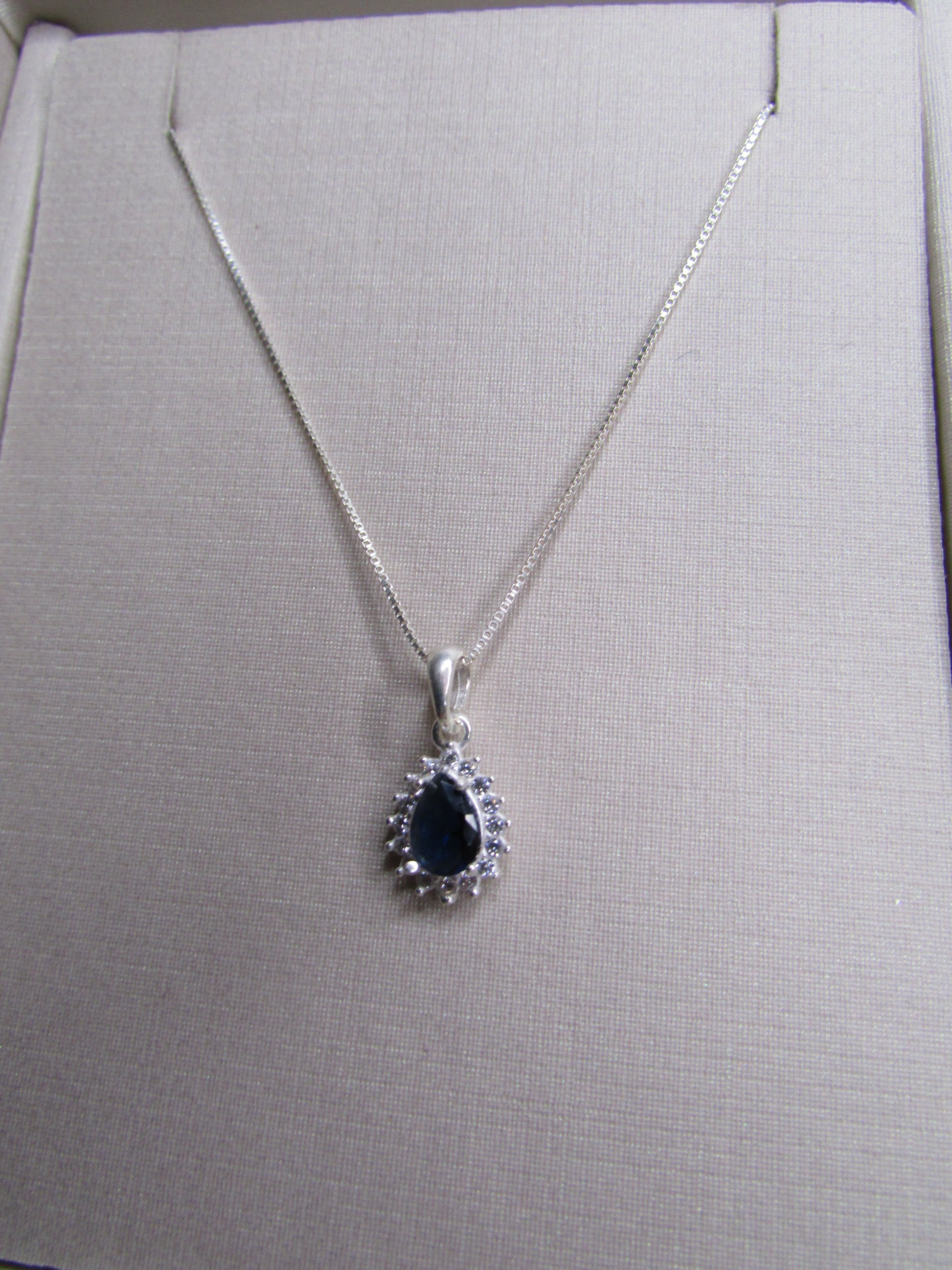 Conjunto Gota Centro Safira