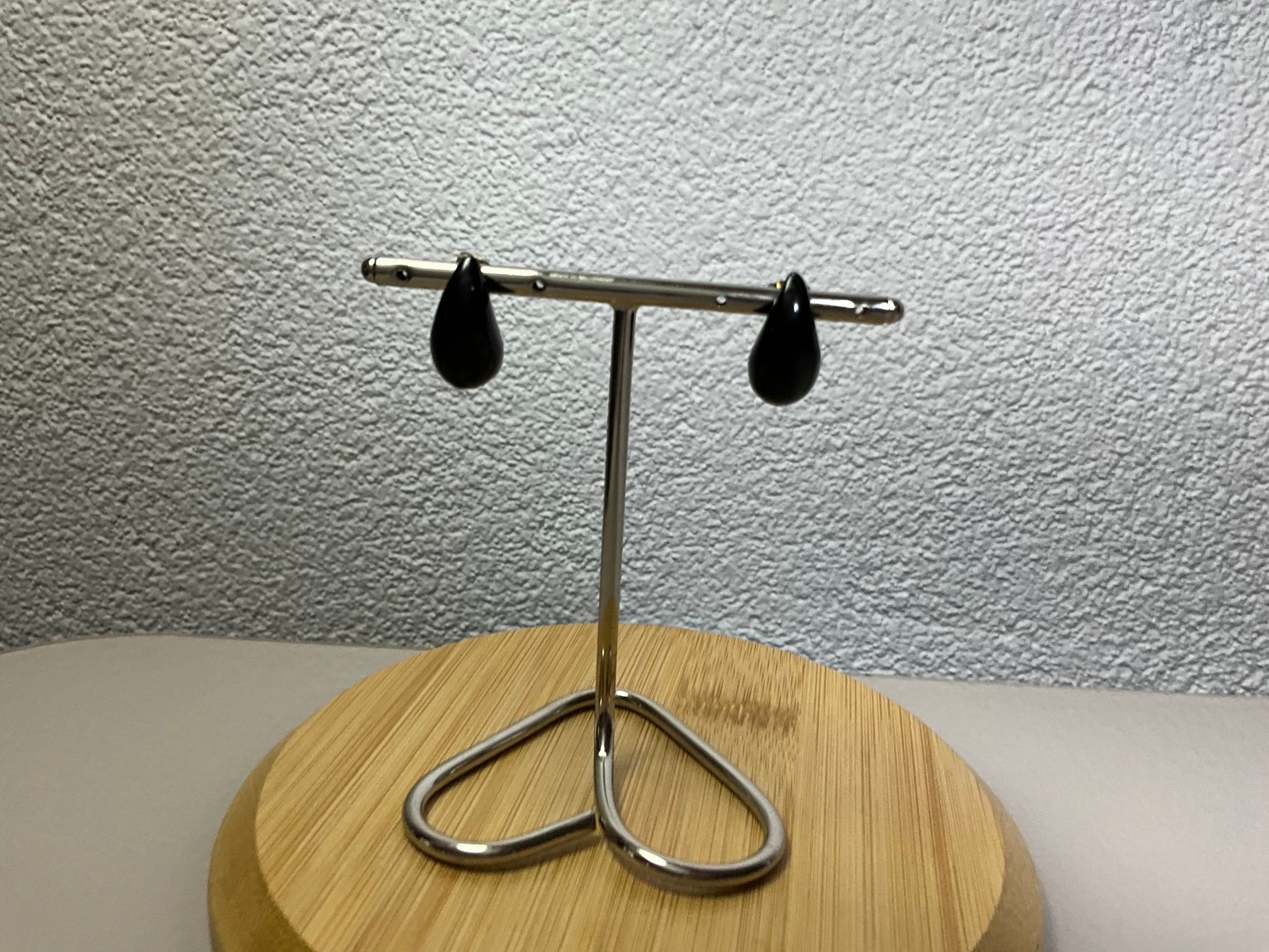 Brinco Gota Ônix