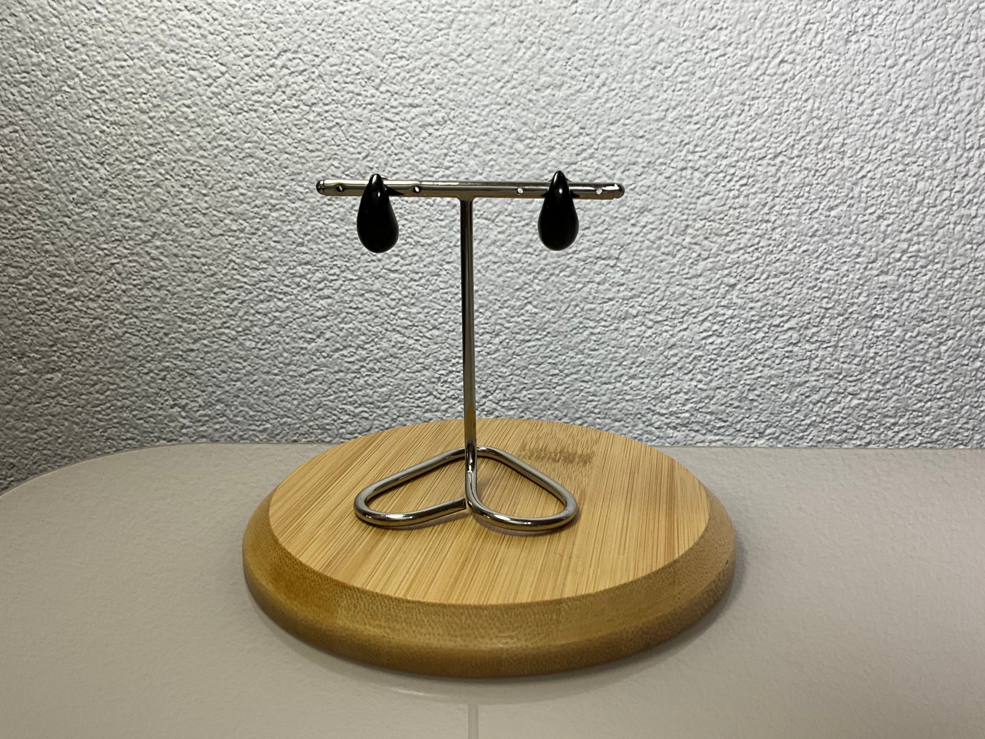 Brinco Gota Ônix