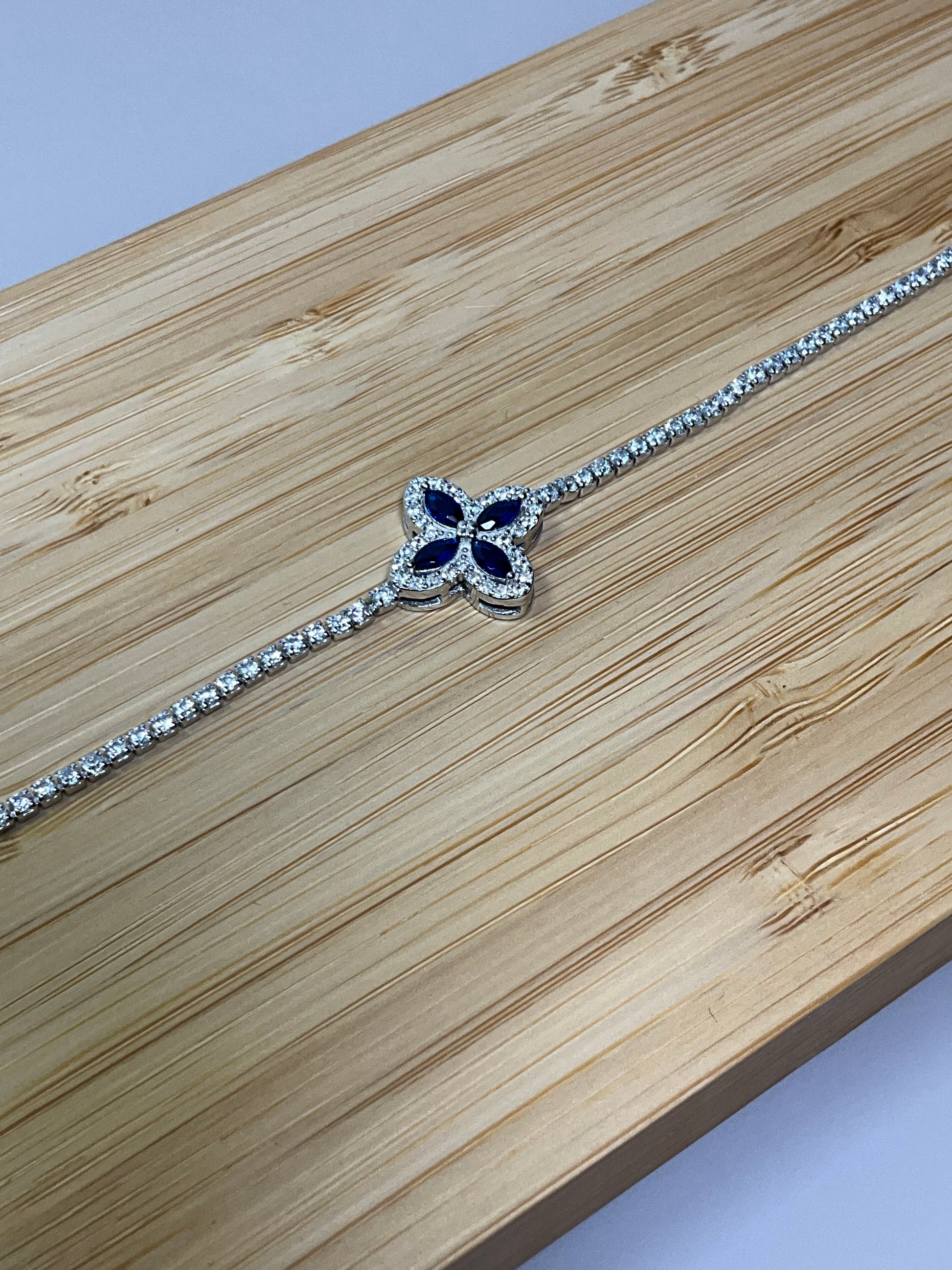 Pulseira Riviera Flor Zirconias Azuis