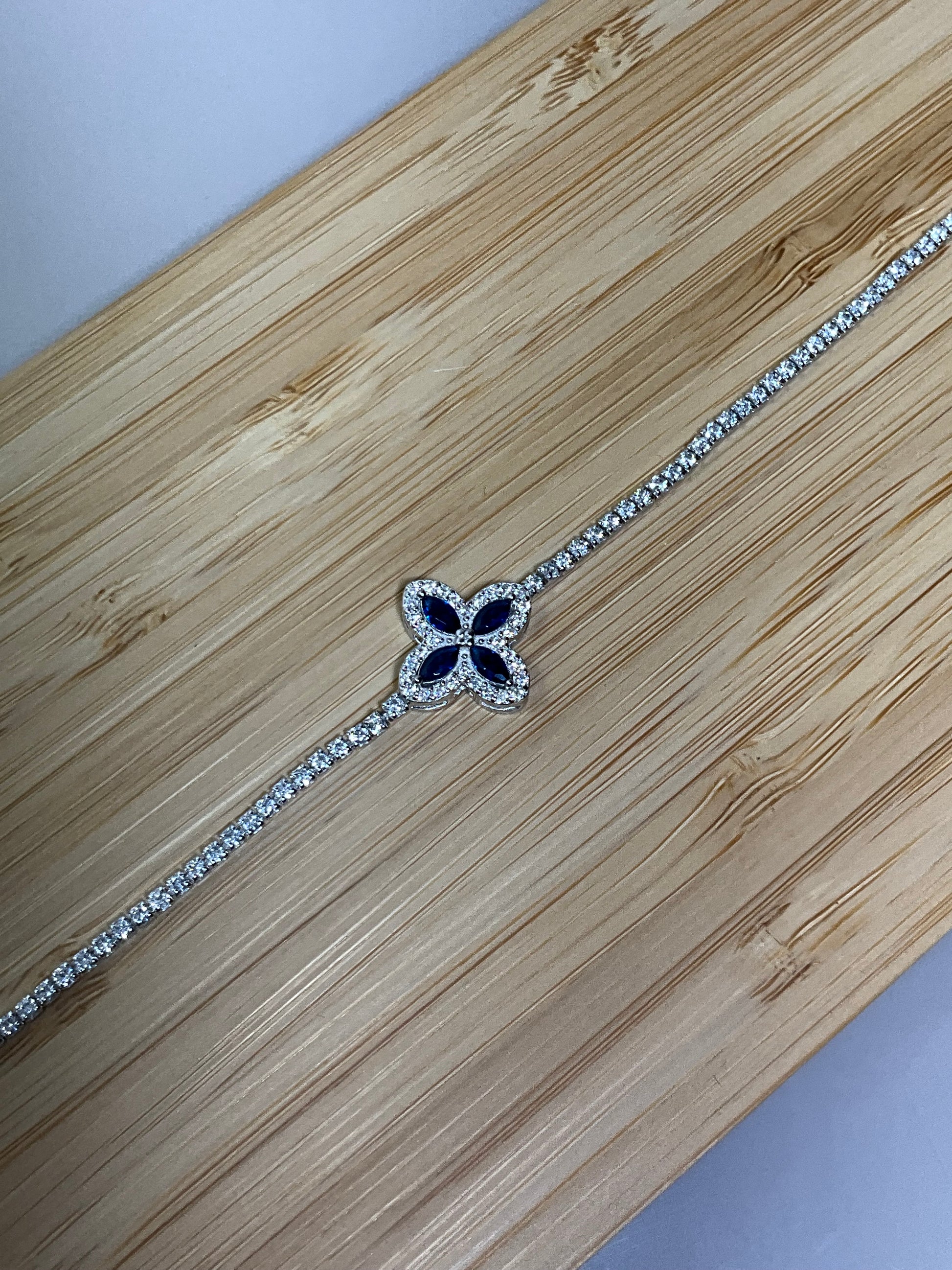 Pulseira Riviera Flor Zirconias Azuis