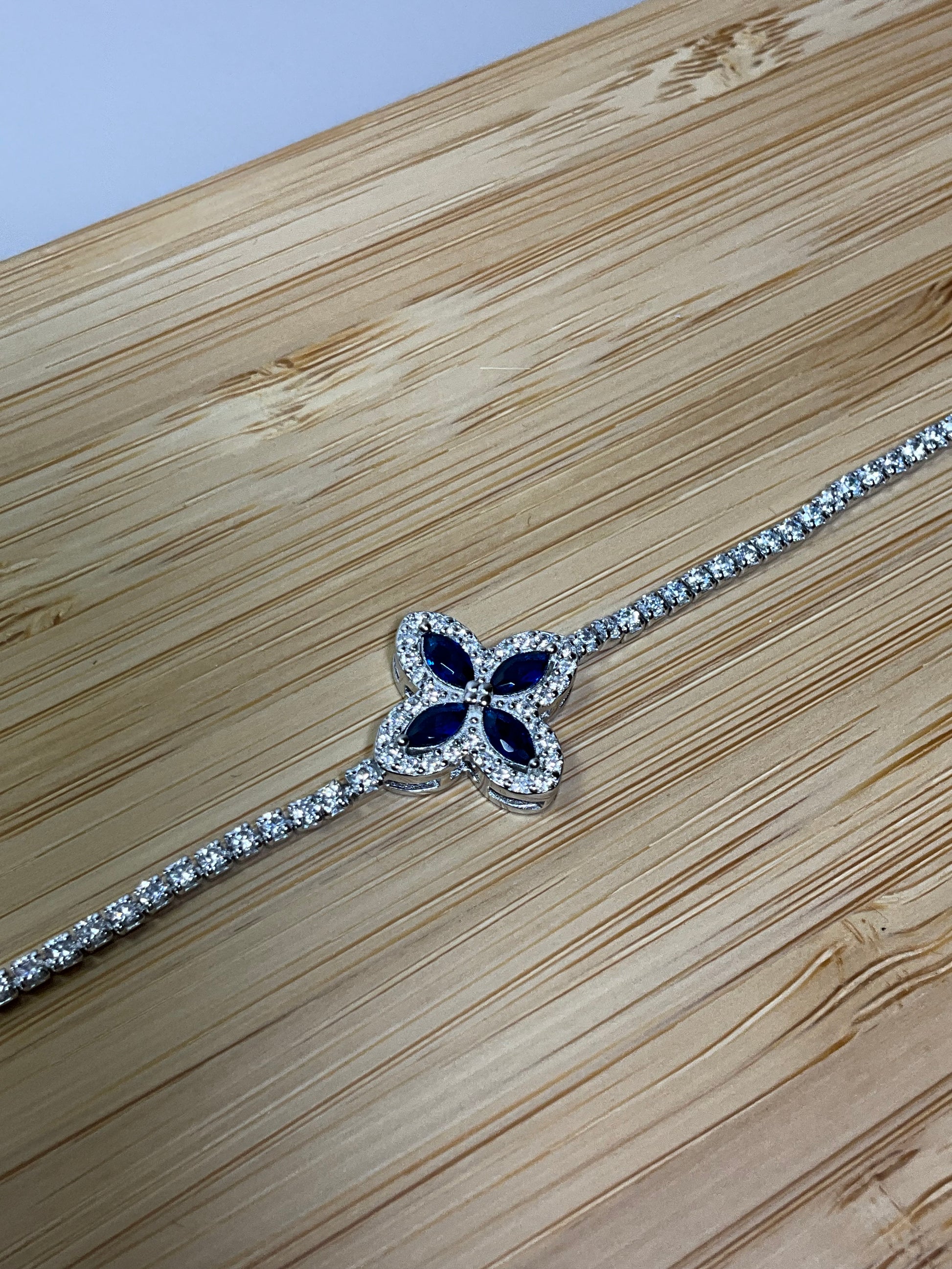 Pulseira Riviera Flor Zirconias Azuis