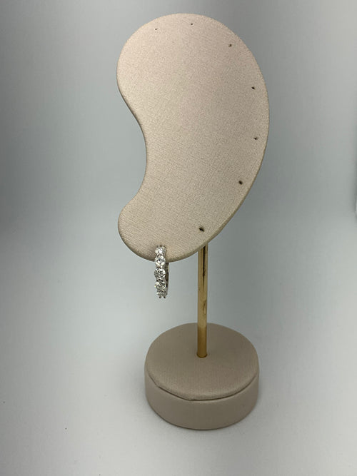 Brinco Argola Click Cravejada Moissanite