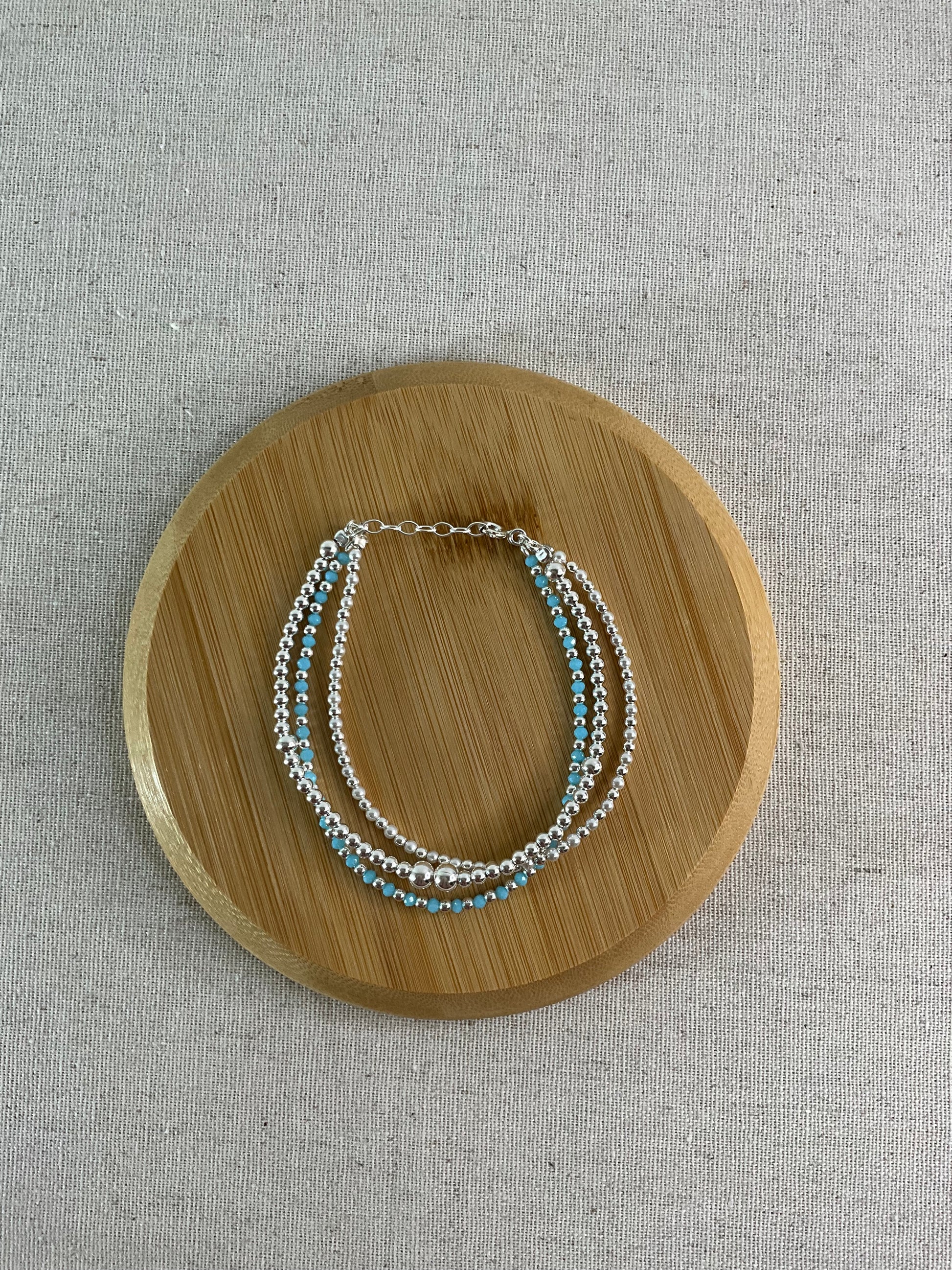 Pulseira Tripla Bolinhas Prata, Azuis e Pérolas