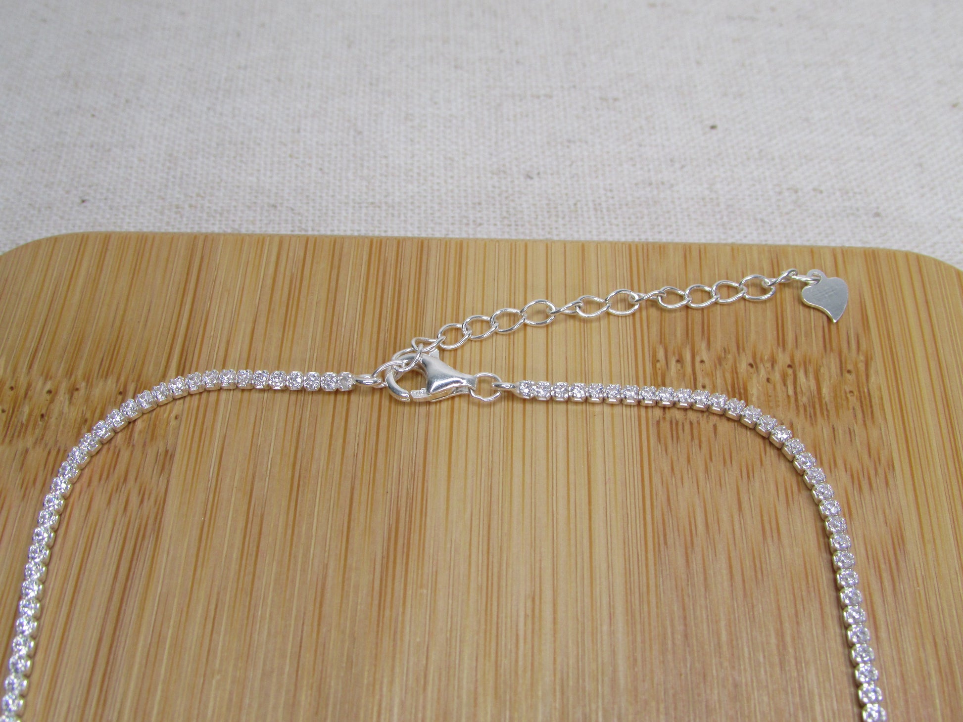Riviera choker