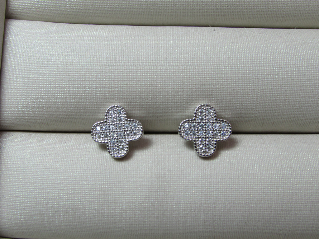 Brinco Flor Cravejada Com Zircônas