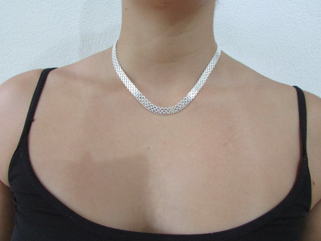 Colar Bismark 3 fileiras