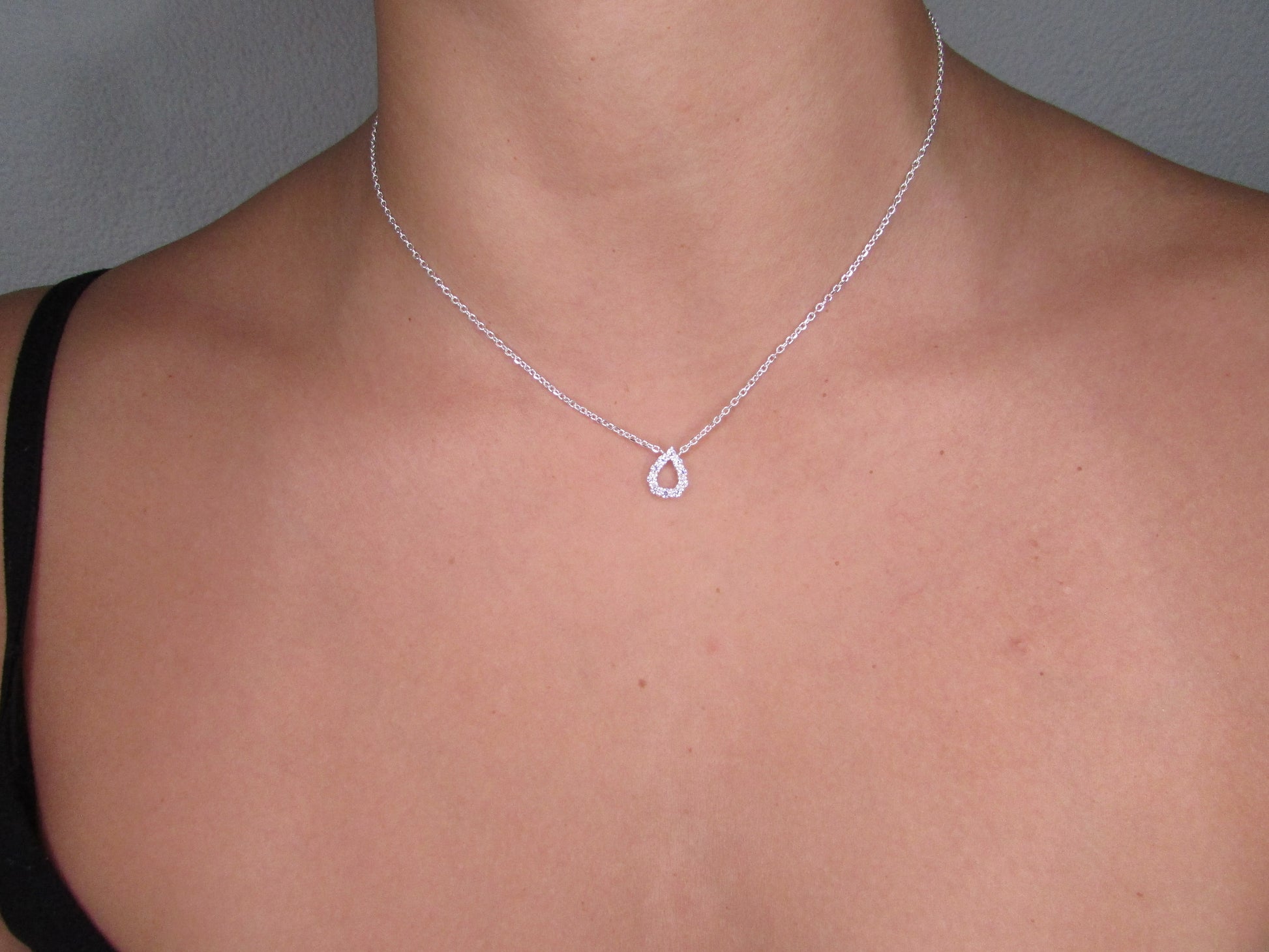 Conjunto Gota Vazada Cravejada