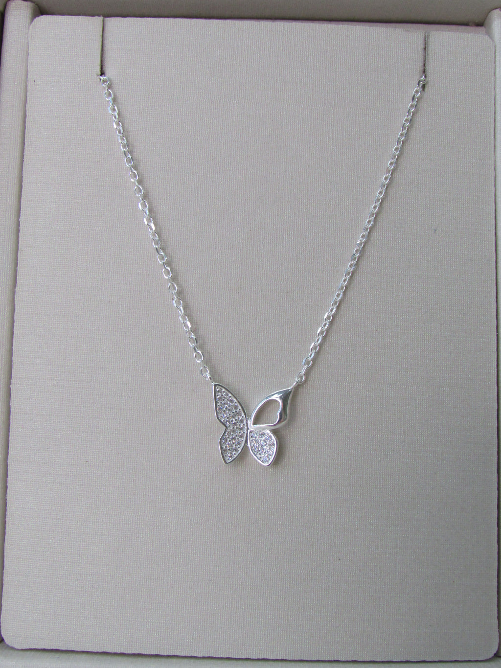 Conjunto Borboleta Cravejada Micro Zircônias