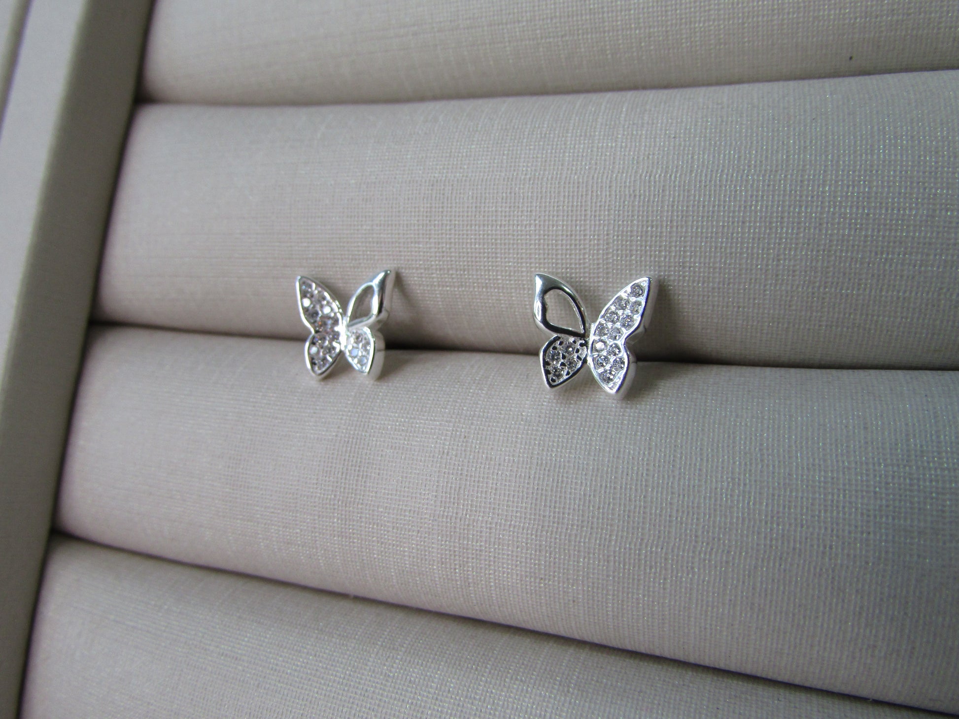 Conjunto Borboleta Cravejada Micro Zircônias