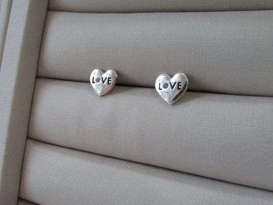 Brinco Coração Love Com Zircônia