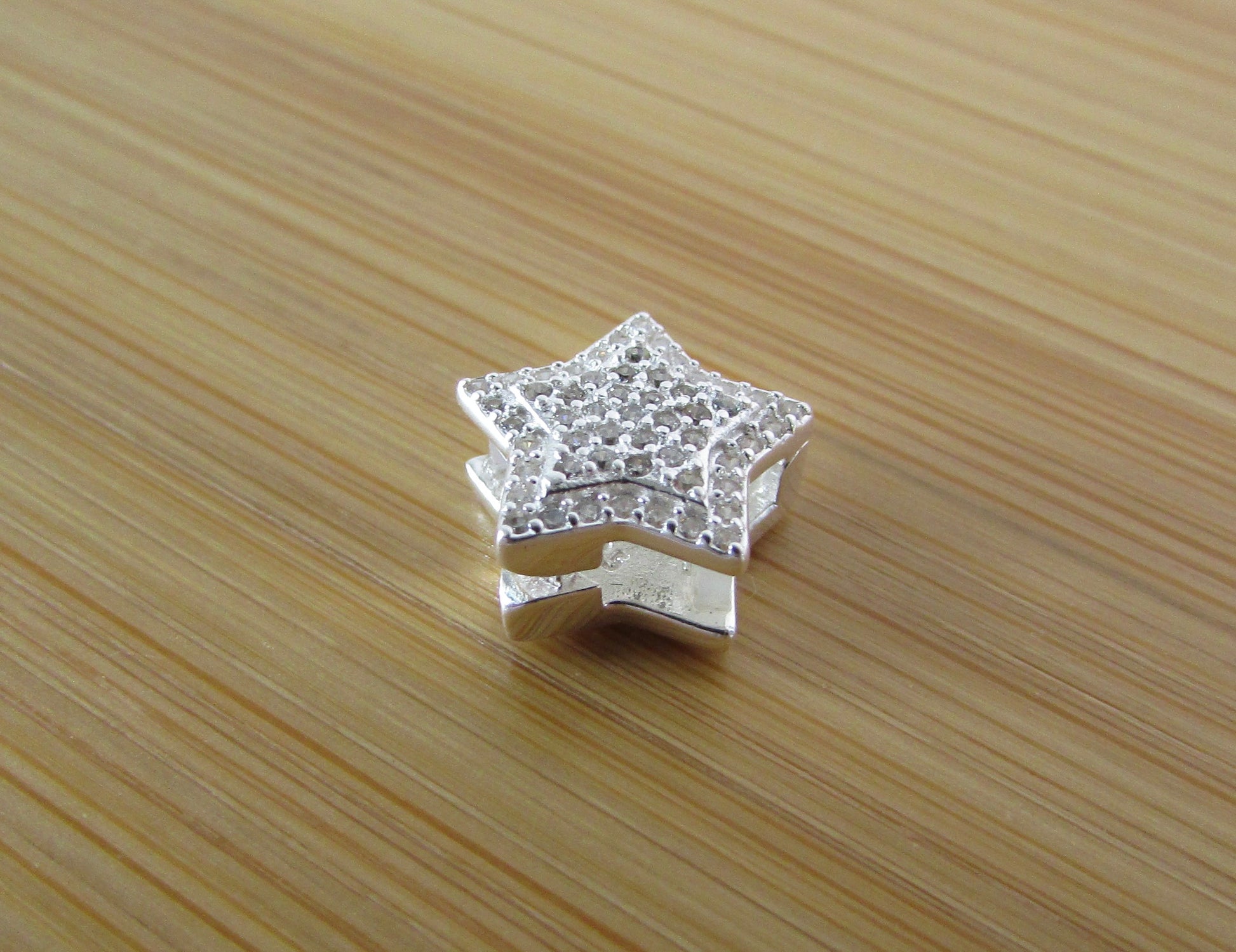 Pin Click Estrela Cravejada